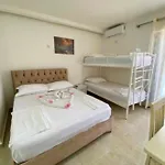 Green Apartments Apartment
