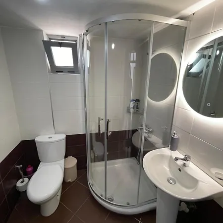 Green Apartments Ksamil