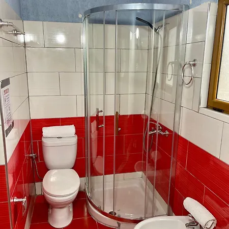 Green Apartments * Ksamil