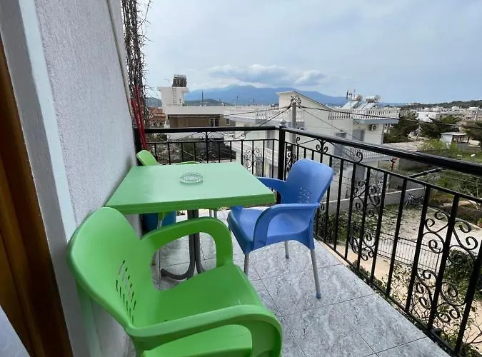 Apartment Green Apartments Ksamil
